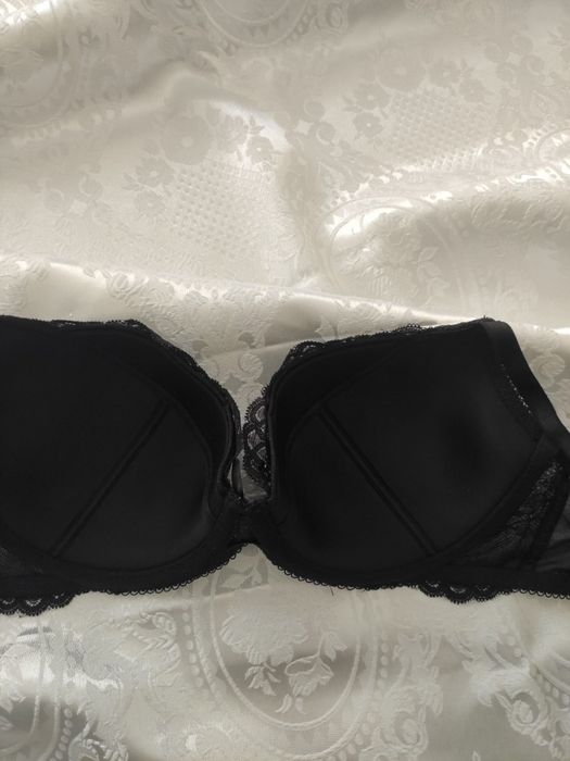 Бюстгальтер класичний