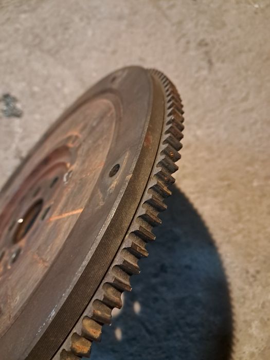 Маховик Опель Вектра А 2.0