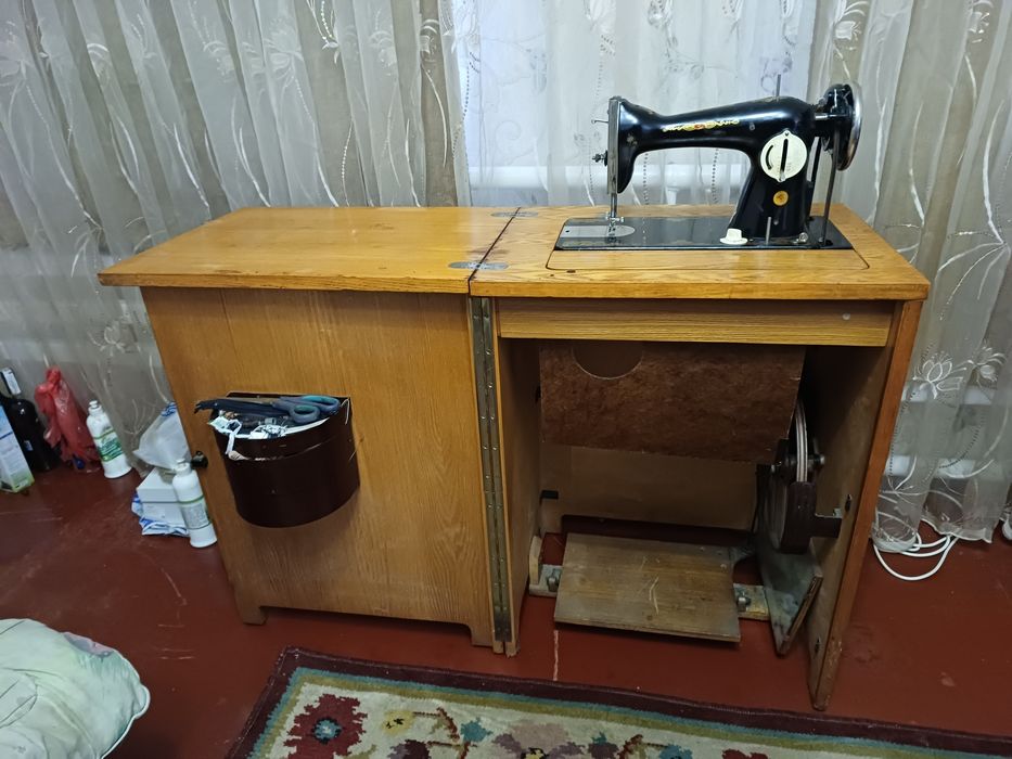 Продам швейную машинку Подольск