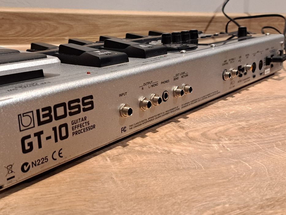 その他 BOSS GT-10 中古】BOSS GT-10 ギター用マルチエフェクター ソフトケース付き