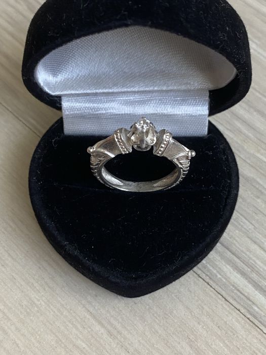 Серебряное кольцо