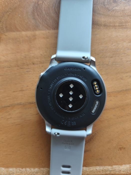Garmin Venu 4 Smartwatch