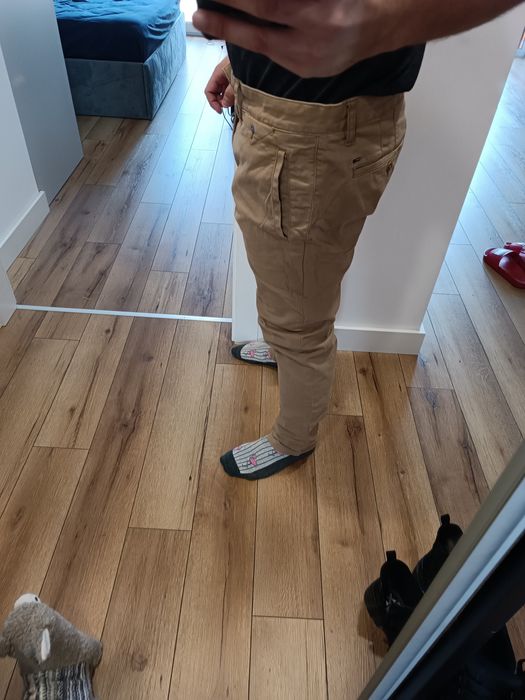 Męskie spodnie chinosy Tommy Hilfiger rozmiar 36. Idealne