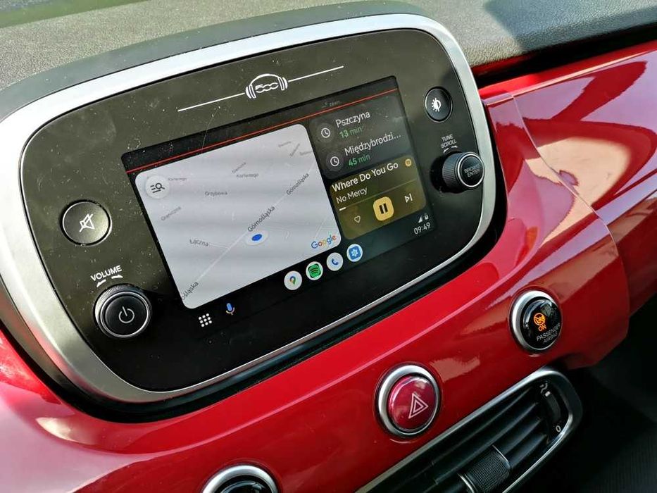Kamera cofania fiat 500x 500L dla radio nawigacja uconnect montaż