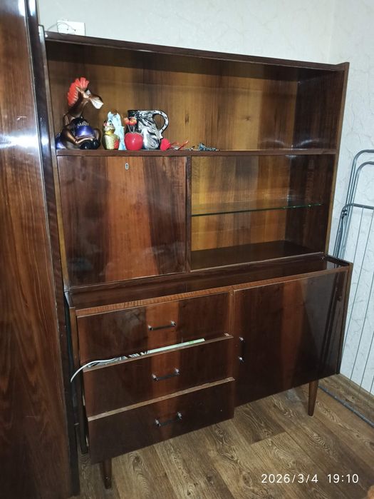 Віддам меблі самовивіз