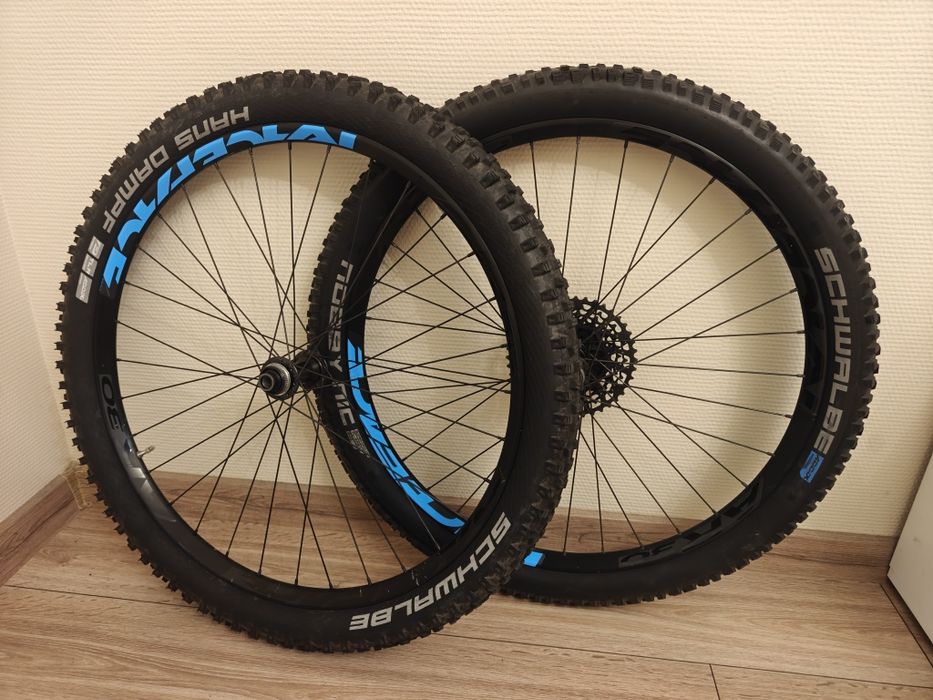 колеса 27.5 Race Face AR30 Boost HG