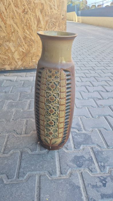 Продам дві чудові вази