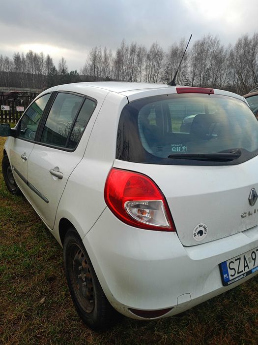 Renault Clio rok prod.2010 benzyna stan bdb