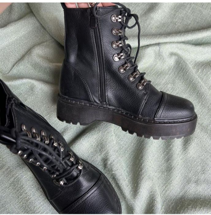 Ботинки демисезонные