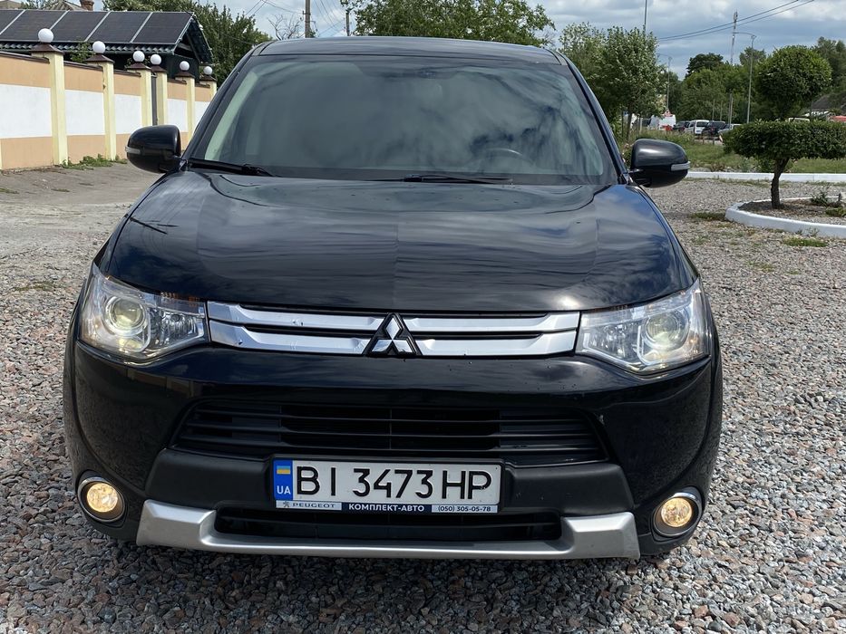 Mitsubishi  Outlander 7ми місна 3літра