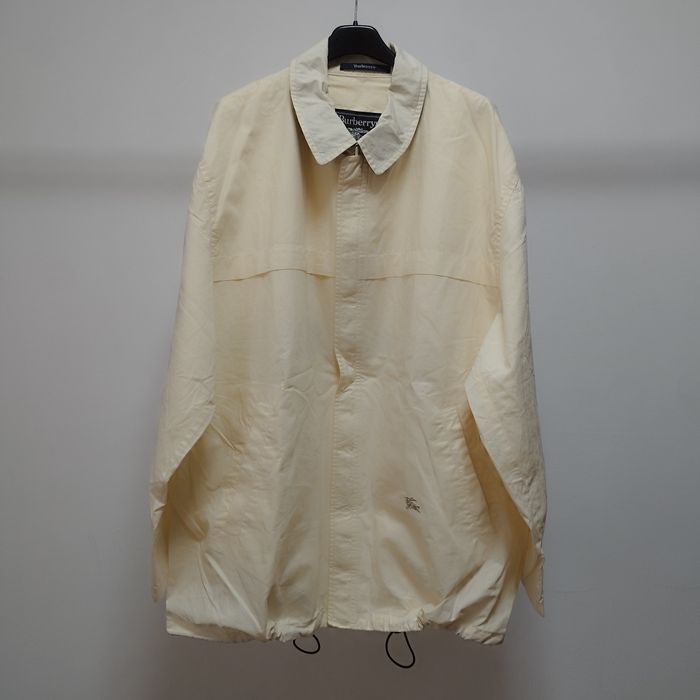 Casaco cor creme Burberry 54