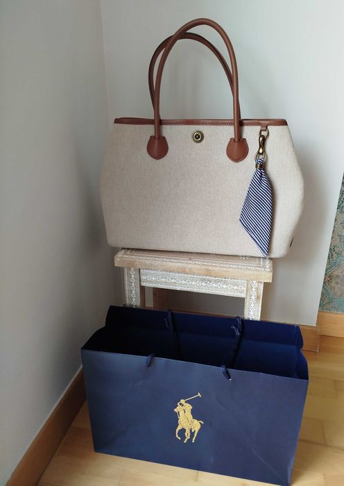 Mala da prestigiada marca "Ralph Lauren"