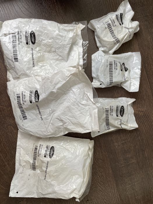 Комплект подушек крепления двигателя carrier maxima