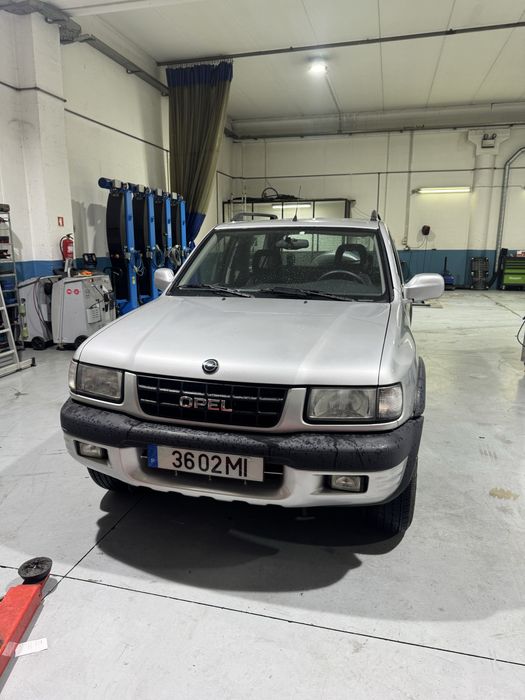 Opel Frontera 2.2DTI