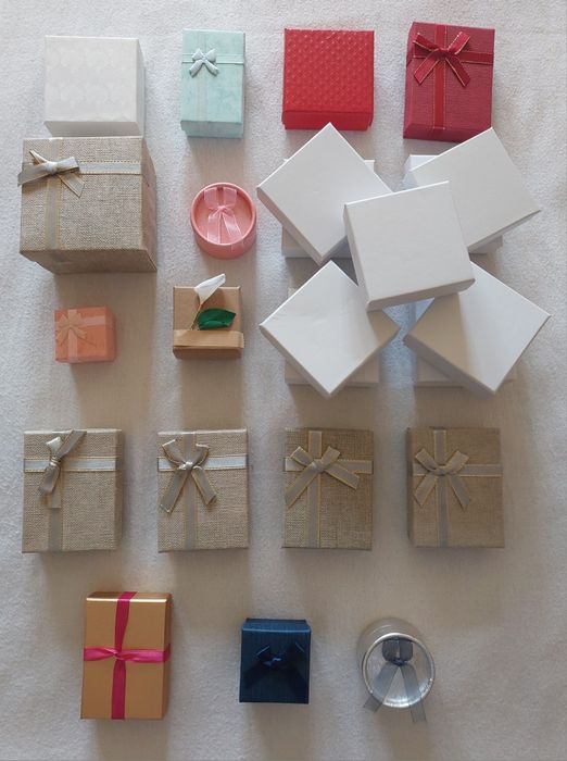 Lote 24 caixas p/ Jóias