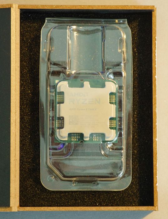 Processador AMD Ryzen 5 7600X - Usado Funciona a 100%