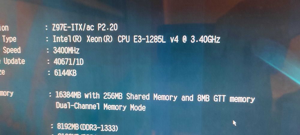 Intel Xeon E3-1285lv4 (I7-5775c) 3,8 ГГц, 6 Мб L3 Cache, 128Мб eDram