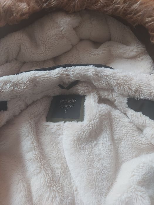 Стильна чоловіча куртка DeFacto