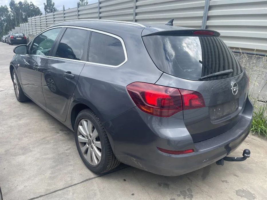 OPEL ASTRA J CARAVAN 1.7 CDTI 125 CV DE 2011 PARA PEÇAS