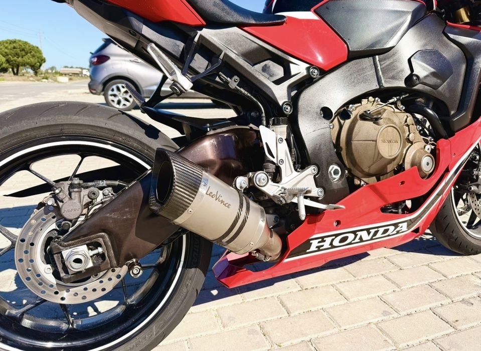 Honda CBR1000RR Fireblade - 2018 | 26.000 km