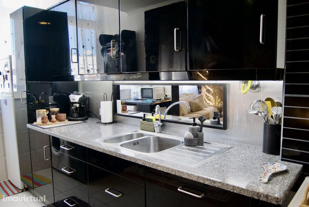 Apartamento T2, totalmente remodelado, no centro de Setúbal!