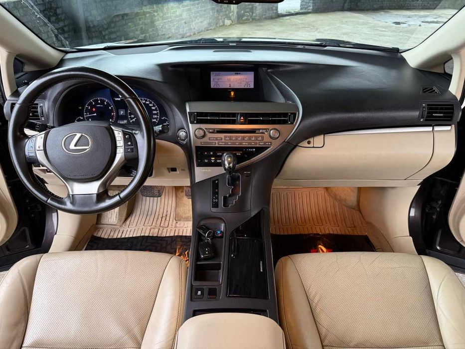 Продам  Lexus RX 2013. Можна в розстрочку, під викуп.