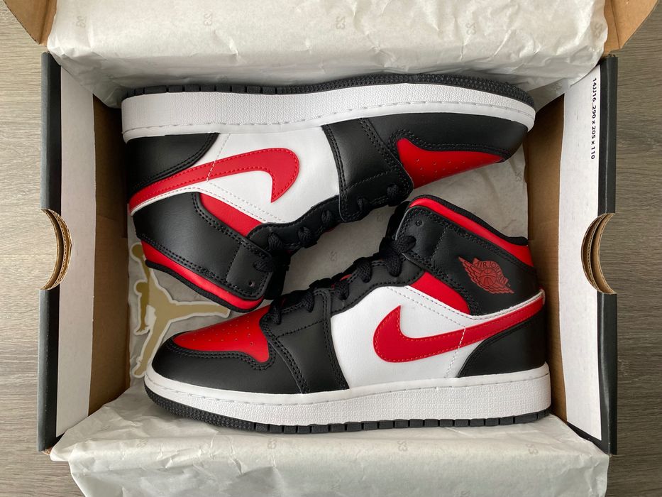 Air Jordan 1 Mid Bred Toe - EU 38
