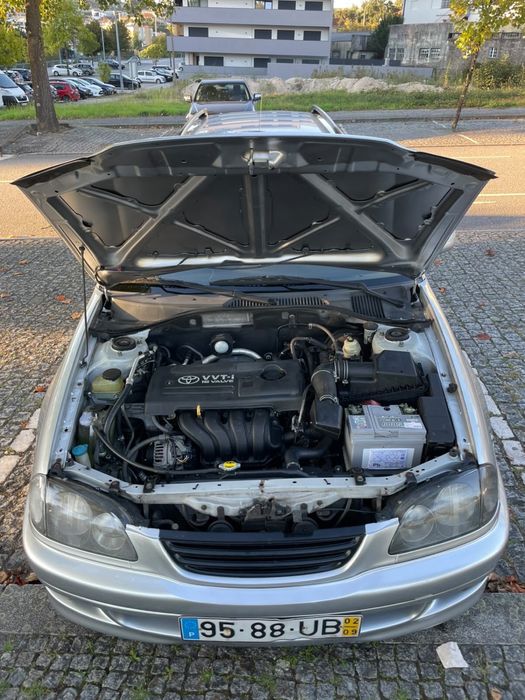 Toyota Avensis SW — photo 5