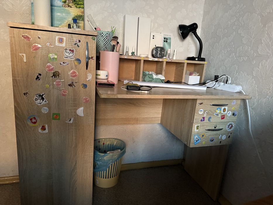 Письмовий стіл самовивіз