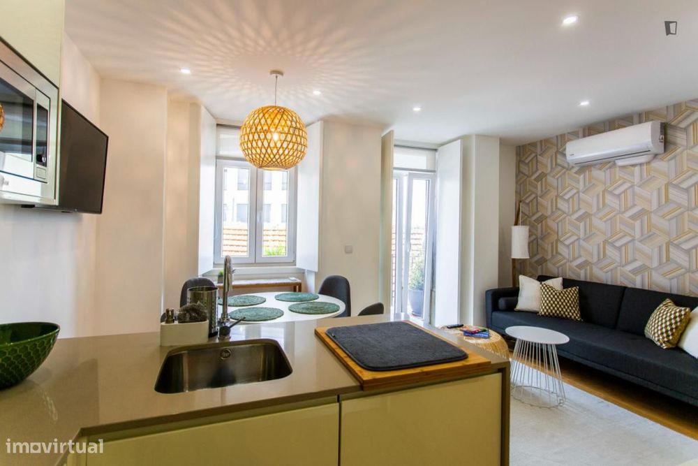 Apartamento com 1 quartos - localizado em Ajuda Lisbon