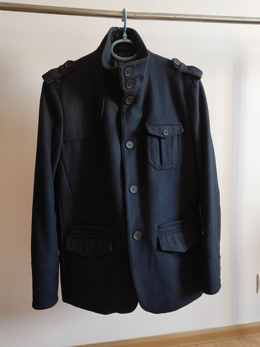 Пальто осіннє.         .