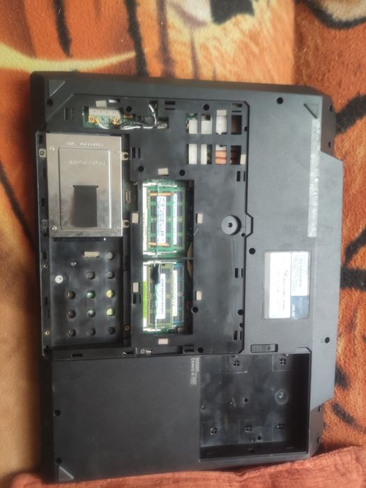 Laptop gamingowy Asus G74sx