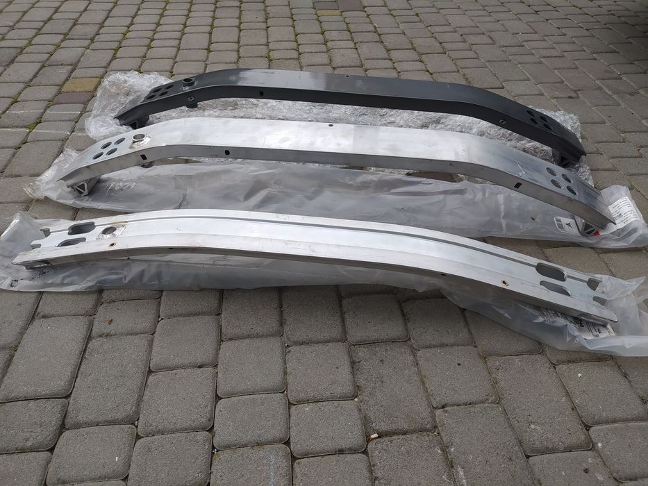 Підсилювач абсорбер пер. бампера Chevrolet Volt 2 Bolt EV EUV Equinox
