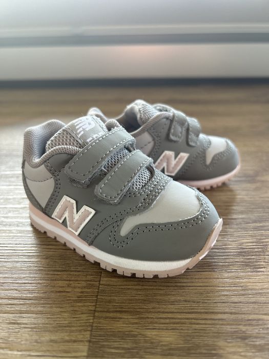 Buciki New Balance rozmiar 20 unikat