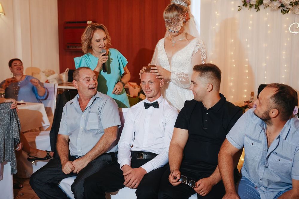 Леся Бежан ведущая ярких праздников