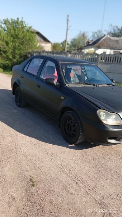 Автомобіль Gelly СК 1.5