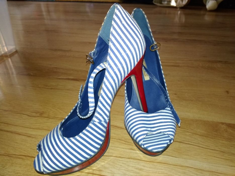 Buty na platformie