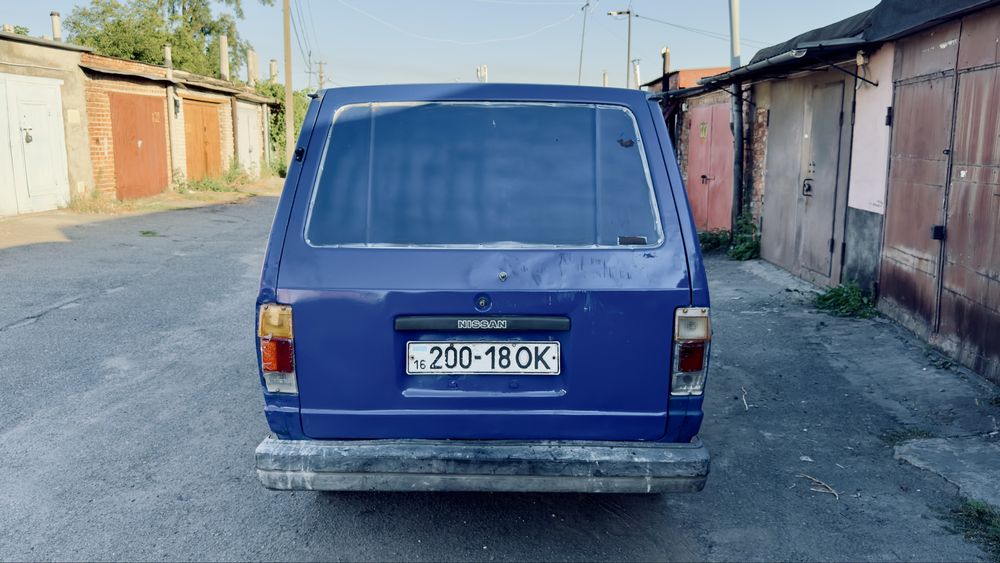 Nissan Vanette c122