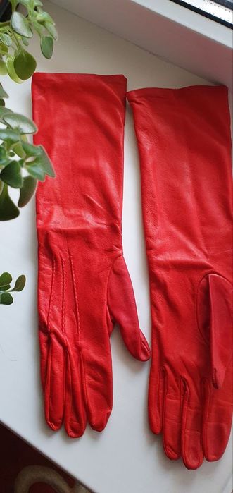 Перчатки длинные