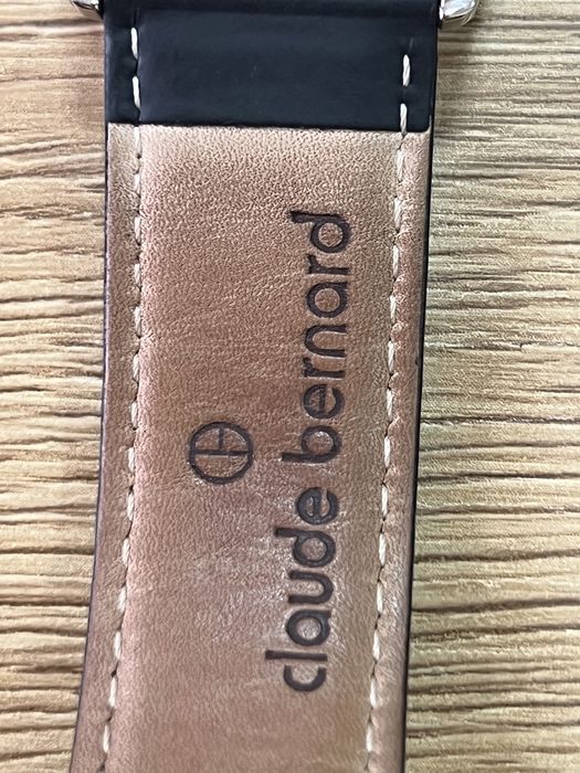 Годинник Claude Bernard