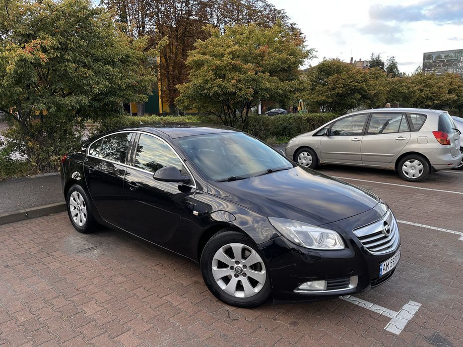 Opel insignia 2.0 cdti автомат ліфтбек