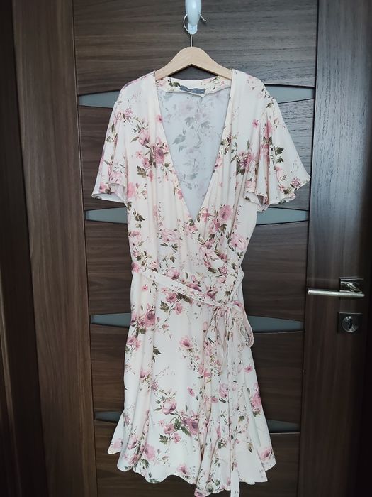 Różowa sukienka Polina Manifiq wiskoza 100% rozmiar M 38