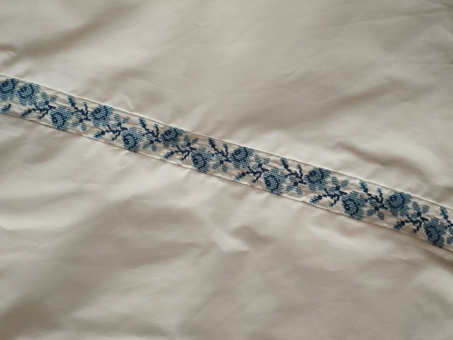 Гарні вишиванки для пари