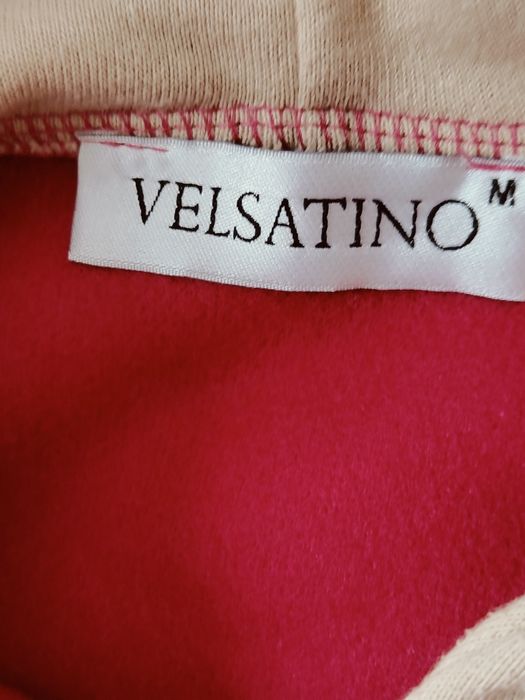 płaszcz damski z kapturem Velsatino