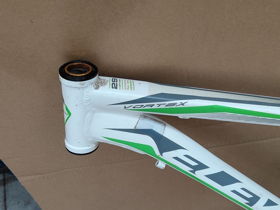 Quadro Eleven alumínio 29er