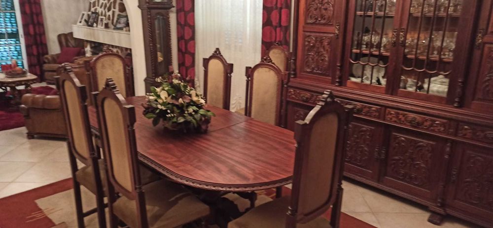 sala de jantar completa