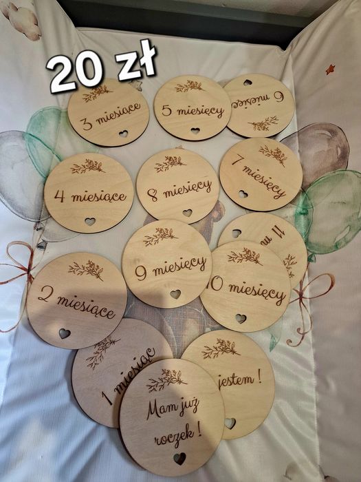 Tabliczki do każdego miesiaca