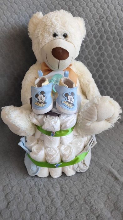Tort z pampersów , narodziny dziecka, chrzciny,babyshower.