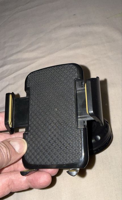 Автомобільний тримач для телефону