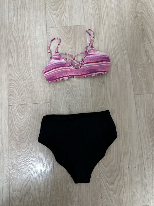 жіночий купальник